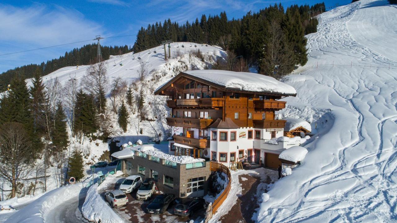 Appartement-Gaestehaus Marie Anderl Saalbach-Hinterglemm Exteriér fotografie